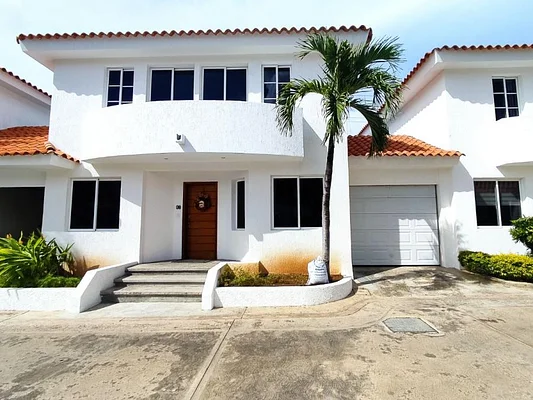 townhouse de Lujo en residential complex house Blanca en Playa El Angel