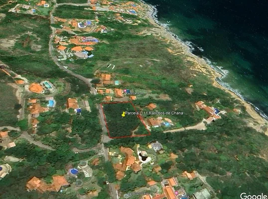 Dream land in Margarita: Your blank canvas near the sea.