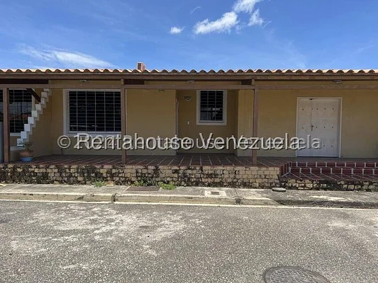 house (1 Level) for rent in La Piedad Norte, Lara