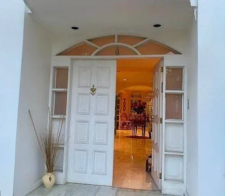house for sale Lomas de Prados del Este - Image 2
