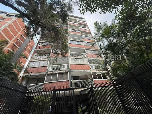 apartment (1 Level) for rent in Chuao, Distrito Metropolitano - Image 1
