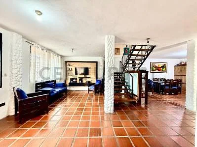 Stainless steel appliances and granite counters