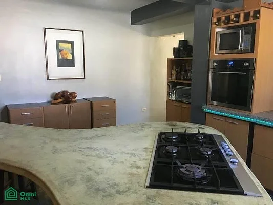 Spacious living room with fireplace