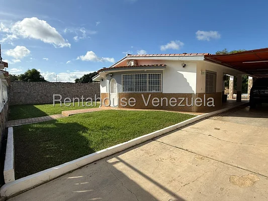 house (1 Level) for sale in Club Campestre El Paraiso, Miranda - Image 14