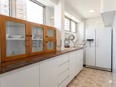 Bright modern kitchen