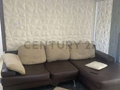 Second bedroom with furnishings