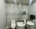 Single Family Home for Sale at San Román 1061, Caracas, Miranda 1061, Venezuela thumbnail 4
