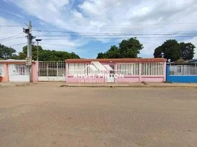 townhouse FOR SALE VILLA EL PLACER SAN FRANCISCO VENEZUELA API 8499 - Image 3