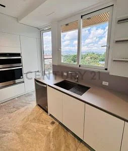 Apartment for Sale at Av Mohedano for sale penthouse De Lujo En La Castellana 588m2, Caracas, Miranda 1060, Venezuela - Image 5