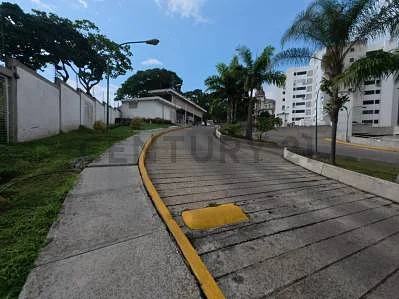 Sale of apartment in Sabana Grande, Libertador, Caracas, Distrito Capital - Image 32