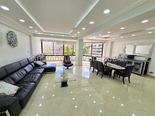 apartment (1 Level) for sale in Campo Alegre, Distrito Metropolitano