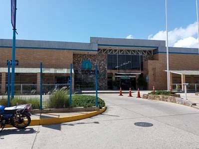Spacious main lobby entrance