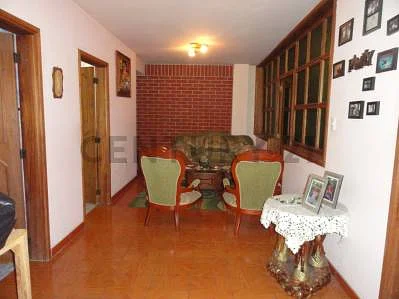 Kitchen counter and cabinets