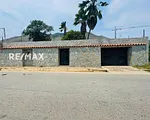 house for remodeling, for sale, In Atamo Norte, Nueva Esparta, Isla de Margarita, 1334 mt2, 3 bedrooms, and 4 bathrooms - Inmuebles Margarita - 2 MIL thumbnail 2