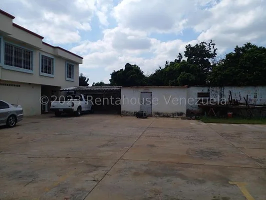 sale of house commercial in the Los Olivos sector
