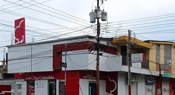 For sale building with excellent location Av Sucre with c. Merida - Avenida Sucre con calle Merida Edificio San Pedro, 5201 Barinas - 6 beds commercial premises for sale - Image 2
