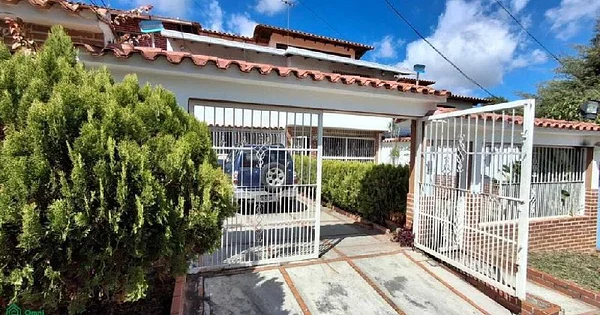 House with annex for sale Los Teques San Omero via Lagunetica - El Roble 2, 1201 Los Teques - 5 beds house for sale