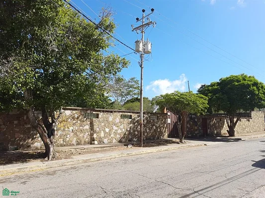 Land with Water Well - Calle Rojas Terreno, 6311 La Asuncion - Plot of land for sale