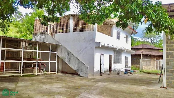 CD - House for sale with shed in Higuerote - Urbanización Campomar 1231, 1231 Higuerote - 5 beds house for sale
