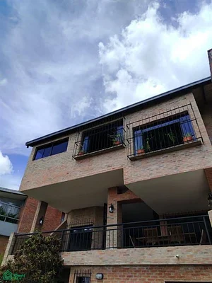 House for Sale in Caicaguana. El Hatillo-Caracas Municipality - caicaguana 1, 1083 CCS - 5 beds house for sale