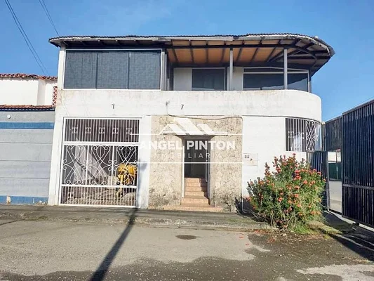 townhouse FOR SALE VILLAS DEL PILAR ARAURE VENEZUELA API 8781