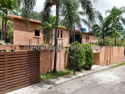house for sale in Prados del Este tlf
