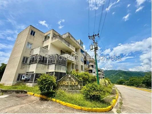 KC. Beautiful apartment for sale Bosque de la Lagunita El Hatillo