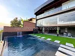 Elegant house for sale Los Palos Grandes, beautiful gardens, terrace, BBQ/grill area thumbnail 3