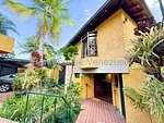Elegant house for sale Los Palos Grandes, beautiful gardens, terrace, BBQ/grill area thumbnail 1