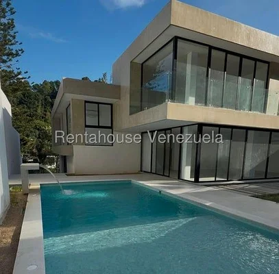 house for sale in Prados del Este tlf
