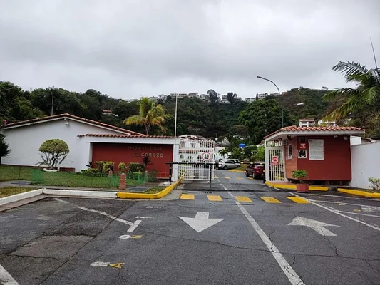 Sale of house in Urb. El Corozo, Macaracuay, Sucre