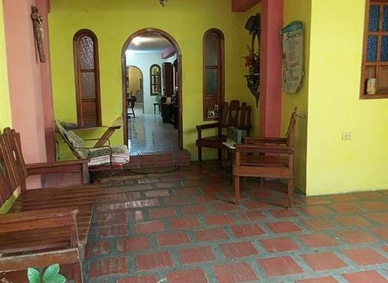 House for sale in Puerto La Cruz. Venezuela Street - Calle Venezuela 29, 6023 Puerto La Cruz - 3 beds house for sale