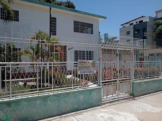 Fifth House in Calle Bompland - Calle Bompland, 6101 Cumana - 8 beds commercial premises for sale