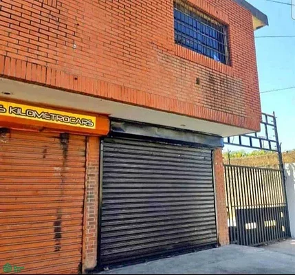 COMMERCIAL PREMISES WITH STRATEGIC LOCATION IN PORLAMAR - Avenida terranova CC Tropicaribe, 6301 Porlamar - Commercial premises for sale