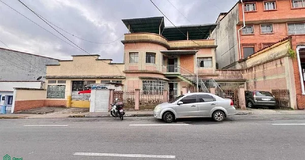 Multipurpose house for sale in working-class neighborhood - calle 11 entre Carreras 23 y 24 2, 05001 San Cristobal - 12 beds house for sale