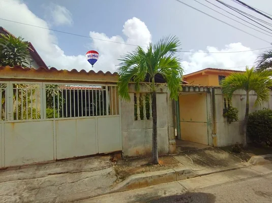 house Cozy with Patio, for sale, In Escudo de Armas, La Asunción, Nueva Esparta, Isla de Margarita, 403 mt2, 3 bedrooms and 3 bathrooms - Inmuebles Margarita - 2 MIL - Image 3
