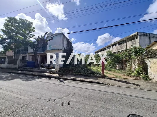 house with land Ample, for sale, Calle Colon, In Juan Griego, Nueva Esparta, Isla de Margarita, 1273,00 MT2, 6 bedrooms and 5 bathrooms - Inmuebles Margarita - 2 MIL - Image 2