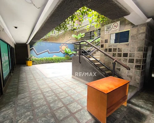 Store, for sale, On Avenida Bolivar, Porlamar, Nueva Esparta, Isla de Margarita, 43.65 m² and 1 bathroom - Inmuebles Margarita - 2 MIL - Image 8