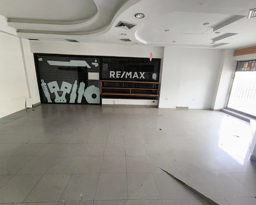 Store, for sale, On Avenida Bolivar, Porlamar, Nueva Esparta, Isla de Margarita, 43.65 m² and 1 bathroom - Inmuebles Margarita - 2 MIL - Image 3