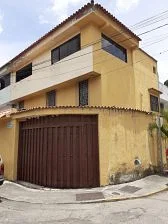townhouse of 203m² for sale in Los Chorros, excellent opportunity for investment! - Image 3
