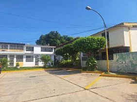 house FOR RENT VILLA URB LAS NACIONES MARACAIBO VENEZUELA API 8729 - CAA268413 - Image 4