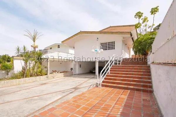 house for sale in Prados del Este tlf