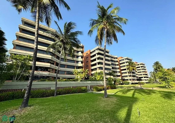 Apartment for sale in Lechería. C.R Las Canoas - Av. Américo Vespucio C.R LAS CANOAS, 6016 Lecheria - 3 beds apartment for sale