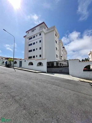 Brand new apartment for sale in Urb Las Salias San Antonio de Los Altos - principal Apartamento en venta a es, Miranda - 4 beds apartment for sale - Image 3