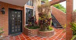 Spectacular 2-level Casa-Quinta for sale in Cumbres de Curumo - Av. Principal, Cumbres de Curumo Quinta Floral, 1080 CCS - 5 beds house for sale thumbnail 1