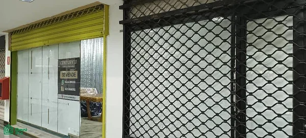 Beautiful 49 m2 Premises for Sale in Plaza Las Américas I - Boulevard del Cafetal M23, 1061 CCS - Commercial premises for sale