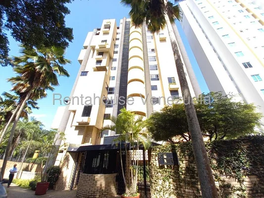 Las Chimeneas Valencia Carabobo apartment for sale