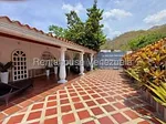 Spacious house for sale in the best location in El Limón - Maracay Code 26-13244 thumbnail 2