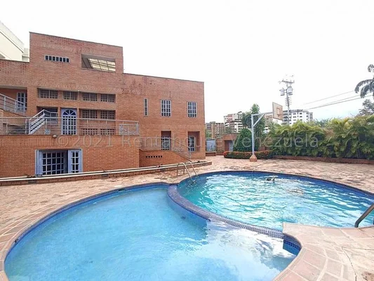 26-6009 GBF Sale of house in Maracay - Image 3