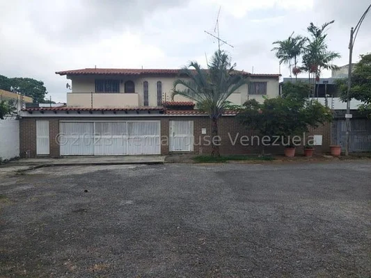 For sale house La Trinidad